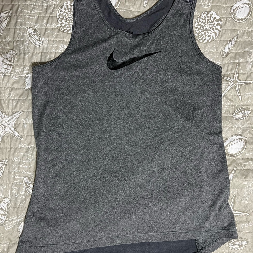 Nike Women's Gray Tank Top